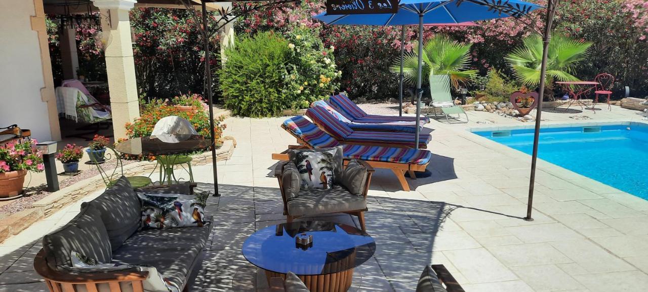 생마르탱드크로 Fenetre Sur Les Alpilles B&B 외부 사진